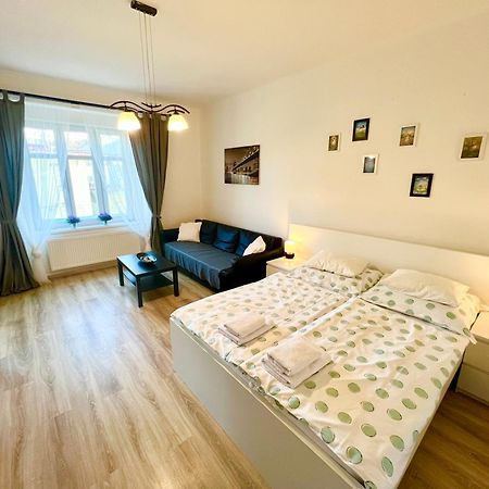 Central Accommodation Angel Praag Buitenkant foto