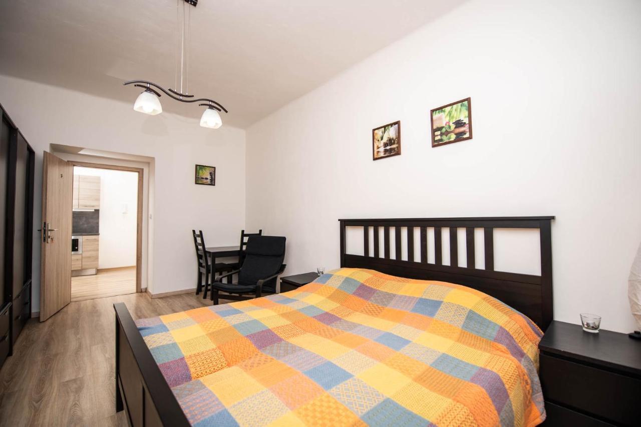Central Accommodation Angel Praag Buitenkant foto